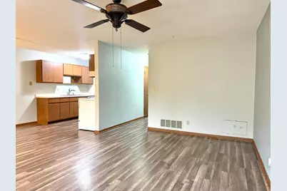 2129 49th Way E, Inver Grove Heights, MN 55077 - Photo 10