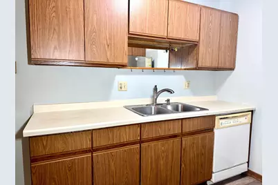 2129 49th Way E, Inver Grove Heights, MN 55077 - Photo 6