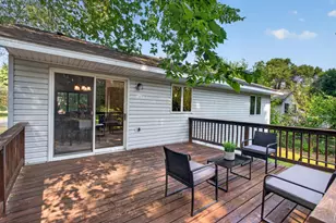 443 Market St S, Shakopee, MN 55379 - Photo 6