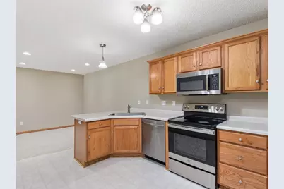 14106 Alabama Avenue S, Savage, MN 55378 - Photo 6