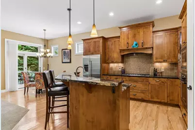 1236 Lakemoor Drive, Woodbury, MN 55129 - Photo 8