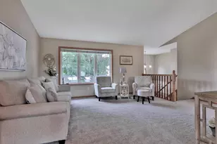 3730 Tower Pond Dr, Anoka, MN 55303 - Photo 10