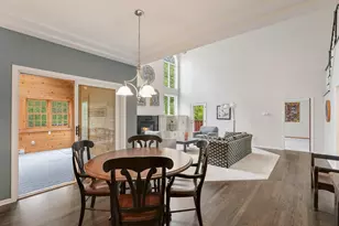 26335 Peach Cir, Excelsior, MN 55331 - Photo 8