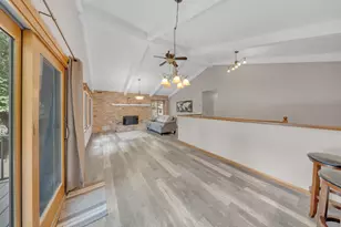 6864 Jeremy Ct, Eden Prairie, MN 55346 - Photo 8