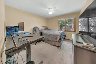 6864 Jeremy Ct, Eden Prairie, MN 55346 - Photo 14