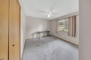 6864 Jeremy Ct, Eden Prairie, MN 55346 - Photo 16