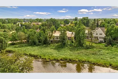 1625 Locust Hills Trail, Wayzata, MN 55391 - Photo 40