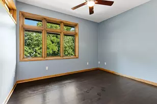 9340 Cedar Forest Rd, Eden Prairie, MN 55347 - Photo 30
