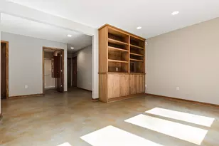 9340 Cedar Forest Rd, Eden Prairie, MN 55347 - Photo 36