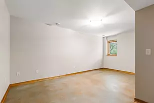 9340 Cedar Forest Rd, Eden Prairie, MN 55347 - Photo 38