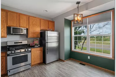 1671 Crossings Boulevard, Shakopee, MN 55379 - Photo 10