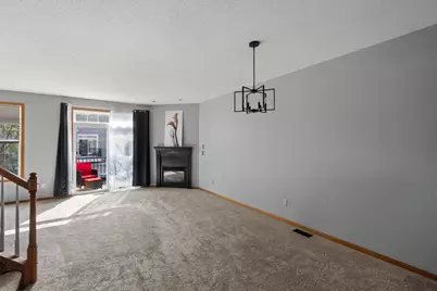 1671 Crossings Boulevard, Shakopee, MN 55379 - Photo 2