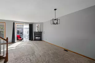 1671 Crossings Blvd, Shakopee, MN 55379 - Photo 2