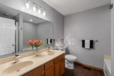 1671 Crossings Boulevard, Shakopee, MN 55379 - Photo 20