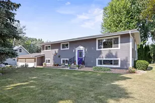 536 4th St N, Winsted, MN 55395 - Photo 1