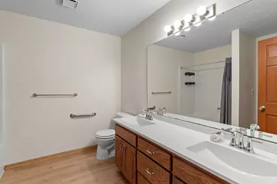 7657 N Shore Circle N, Forest Lake, MN 55025 - Photo 12