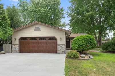9791 Ives Lane N, Maple Grove, MN 55369 - Photo 4