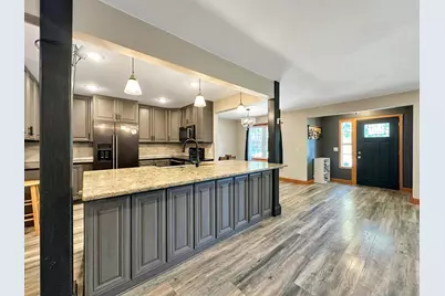1024 5th Street SW, Willmar, MN 56201 - Photo 6