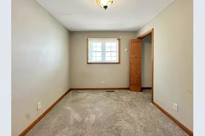 1024 5th Street SW, Willmar, MN 56201 - Photo 14