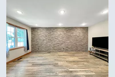 1024 5th Street SW, Willmar, MN 56201 - Photo 12