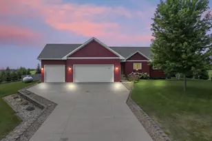 5655 154th St E, Faribault, MN 55021 - Photo 2