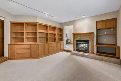 13645 Georgia Drive, Apple Valley, MN 55124 - Photo 6