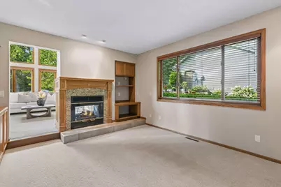 13645 Georgia Drive, Apple Valley, MN 55124 - Photo 8