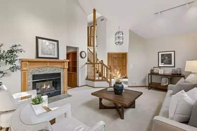 13645 Georgia Drive, Apple Valley, MN 55124 - Photo 2