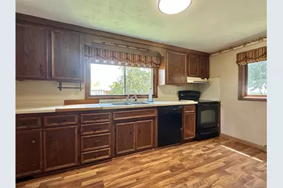 312 10th Street, Clear Lake, WI 54005 - Photo 12