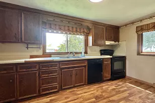 312 10th St, Clear Lake, WI 54005 - Photo 12