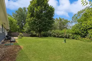 9908 Humboldt Ave S, Bloomington, MN 55431 - Photo 24