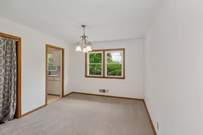 9908 Humboldt Avenue S, Bloomington, MN 55431 - Photo 14