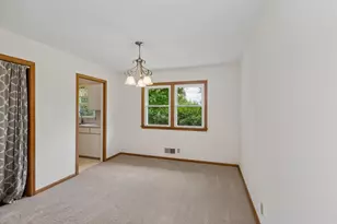 9908 Humboldt Ave S, Bloomington, MN 55431 - Photo 14