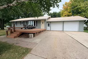 726 5th Ave, Brewster, MN 56119 - Photo 2