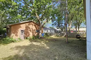 25 20th Ave S, Saint Cloud, MN 56301 - Photo 14