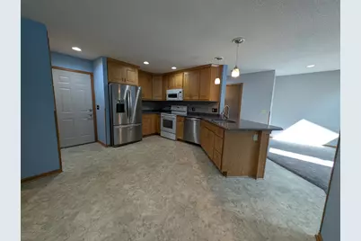 2628 Viola Heights Drive NE, Rochester, MN 55906 - Photo 4