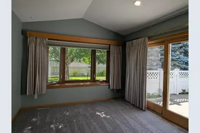 2628 Viola Heights Drive NE, Rochester, MN 55906 - Photo 6