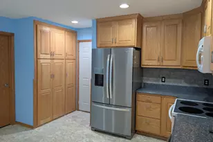 2628 Viola Heights Dr NE, Rochester, MN 55906 - Photo 6