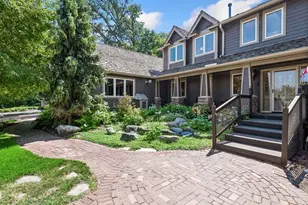 2890 Autumn Woods Dr, Chaska, MN 55318 - Photo 6