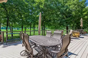 2890 Autumn Woods Dr, Chaska, MN 55318 - Photo 48