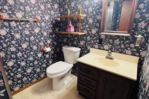508 Kneale Ave S, Thief River Falls, MN 56701 - Photo 38