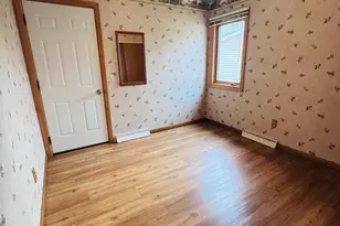 508 Kneale Ave S, Thief River Falls, MN 56701 - Photo 24