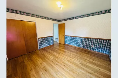 508 Kneale Avenue S, Thief River Falls, MN 56701 - Photo 18