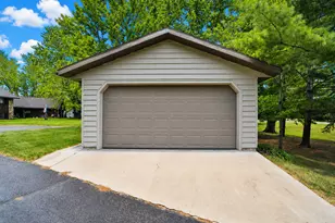 13541 Maplewood Dr, Baxter, MN 56425 - Photo 46