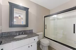 6453 Oxford Rd N, Shakopee, MN 55379 - Photo 24