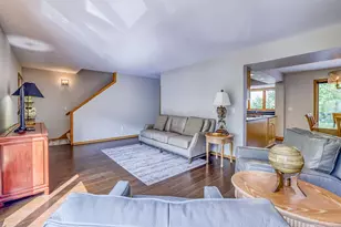 921 / 923 Dartmouth Pl SE, Minneapolis, MN 55414 - Photo 6