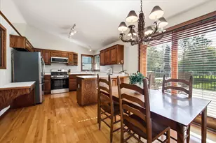 19858 Jaguar Ave, Lakeville, MN 55044 - Photo 4