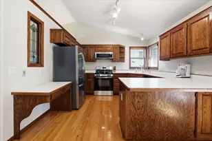 19858 Jaguar Ave, Lakeville, MN 55044 - Photo 6