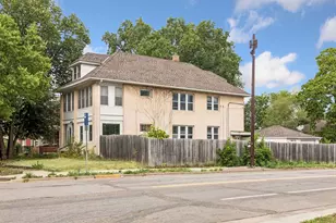 393 Geranium Ave E, Saint Paul, MN 55130 - Photo 2