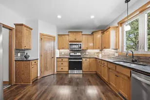 11956 Castle Rock Ct N, Champlin, MN 55316 - Photo 18